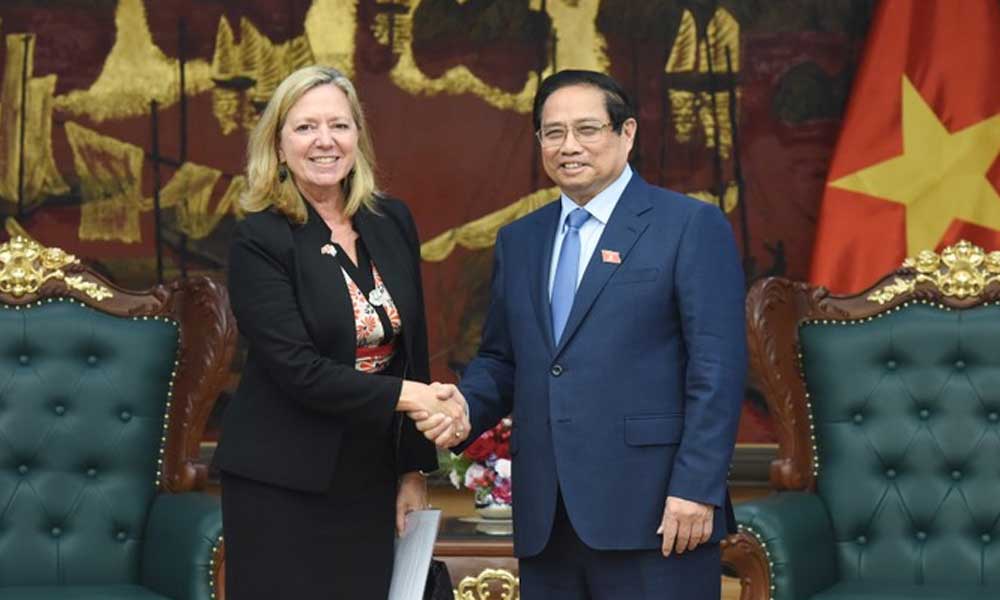 PM calls for WB's assistance for large scale infrastructure projects